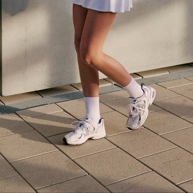 Chaussettes blanches.