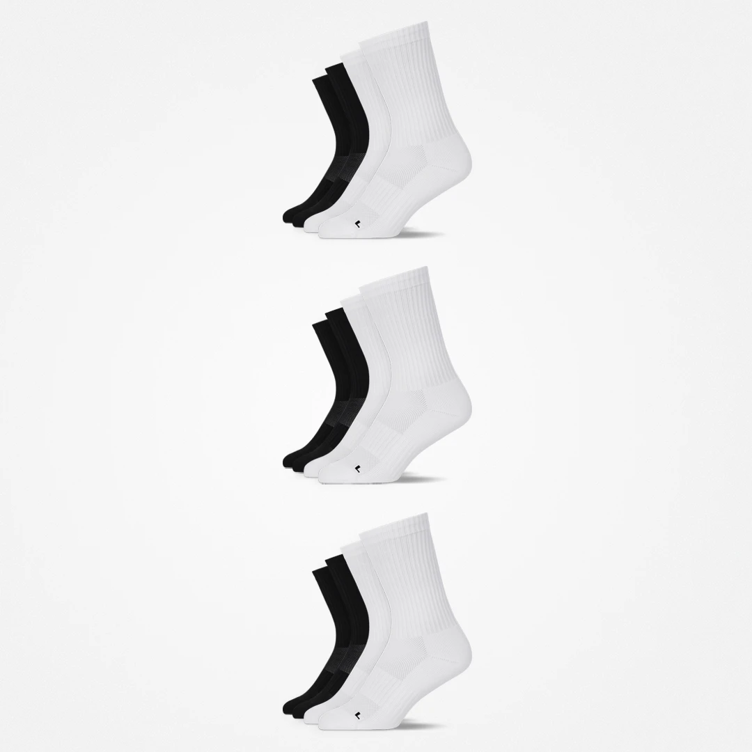 {"alt": "Hohe Laufsocken - Socken - Schwarz-Weiß", "quantity":"3"}