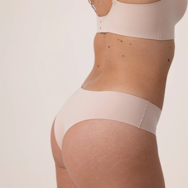 Microfiber Seamless Hipster | Beige