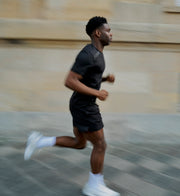 Kurze Sporthose & Trainingsshirt & Laufsocken Hoch