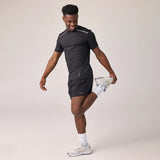 Trainingsshirt mit Reflexstreifen - Oberteile - Kein kratzender Zettel