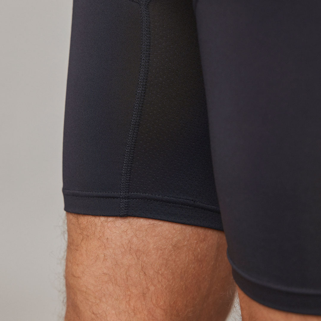 Kurze Lauftights Herren - Hosen - Mesh am Innenbein