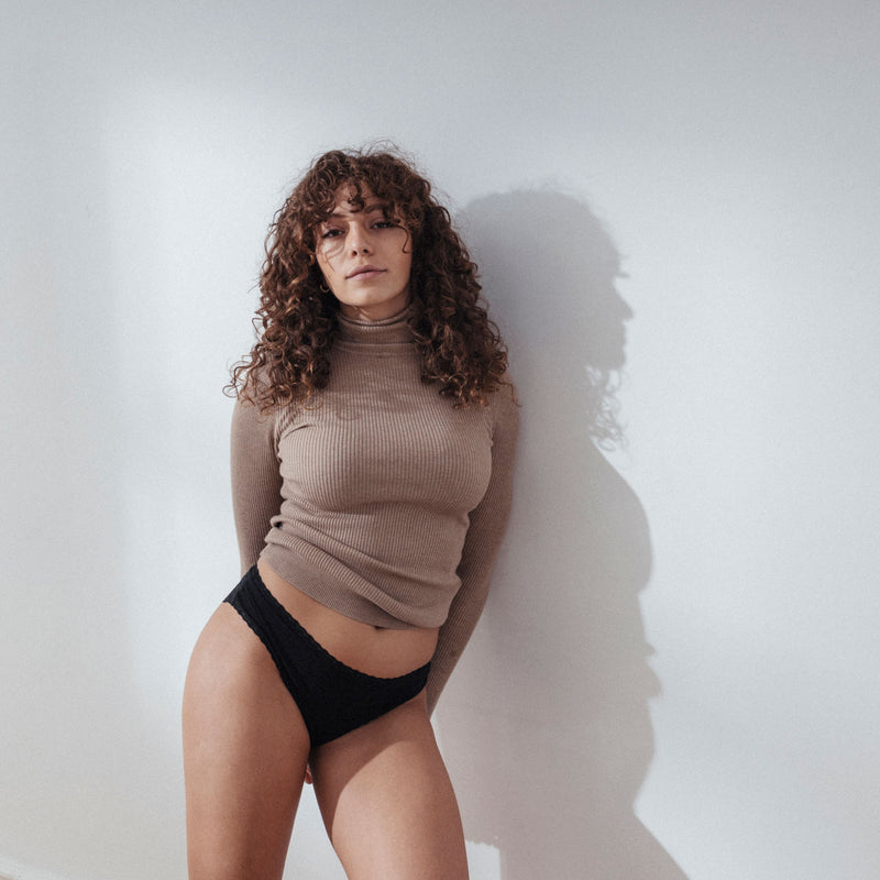 Brazilian slips met kant | Zwart