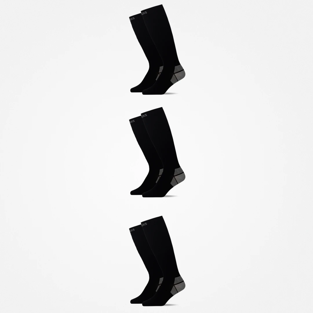 {"alt": "Sport Kompressionssocken - Socken - Schwarz", "quantity":"3"}