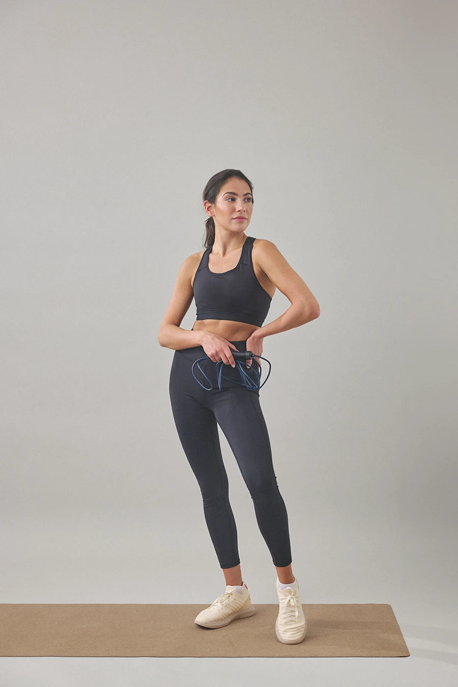 Legging taille haute & brassière de sport graphite