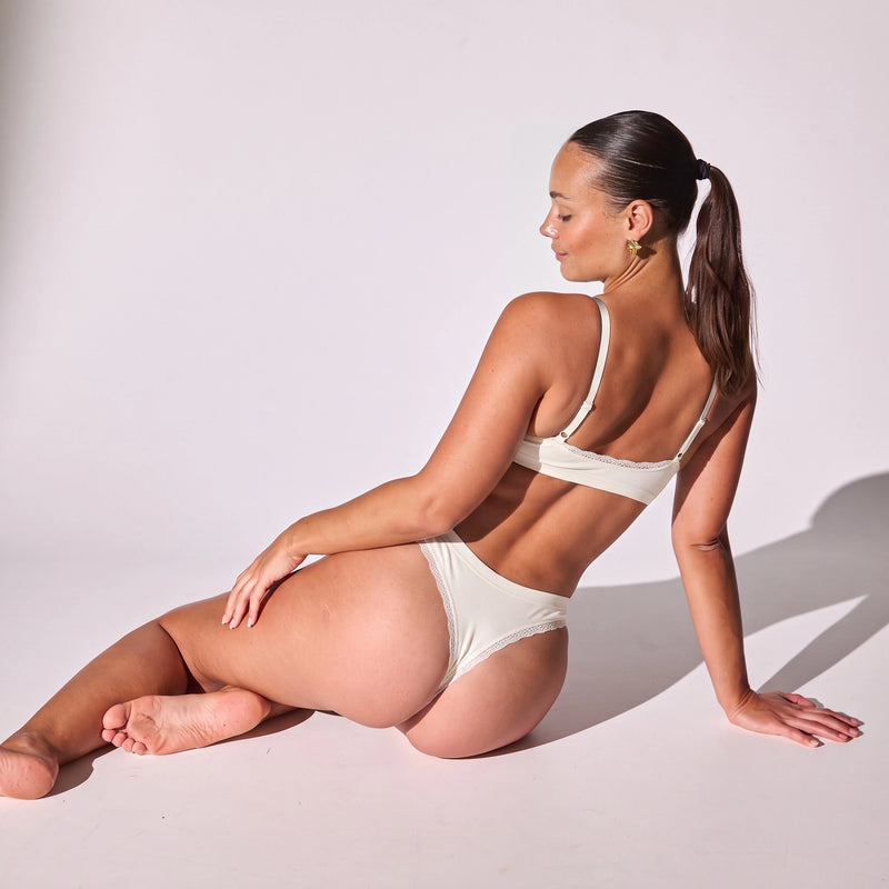 Seamless Spitzen Bralette - Oberteile - Passform