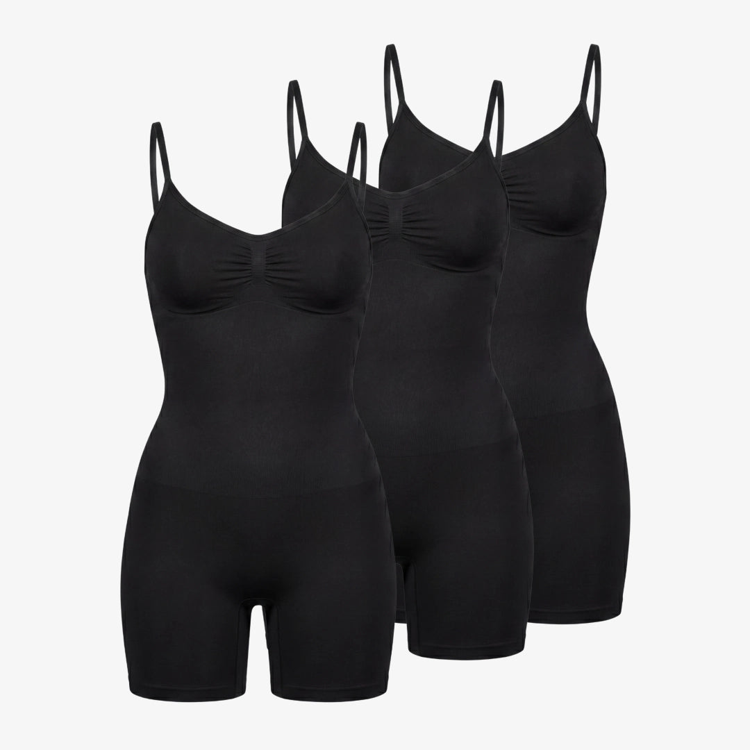 {"alt": "Shaping Bodysuit mit Po-Push-up - Oberteile - Schwarz", "quantity":"3"}