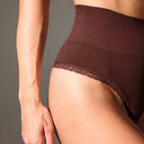 Shaping High Waist String mit Spitze - Unterhosen - Zarter Spitzenabschluss