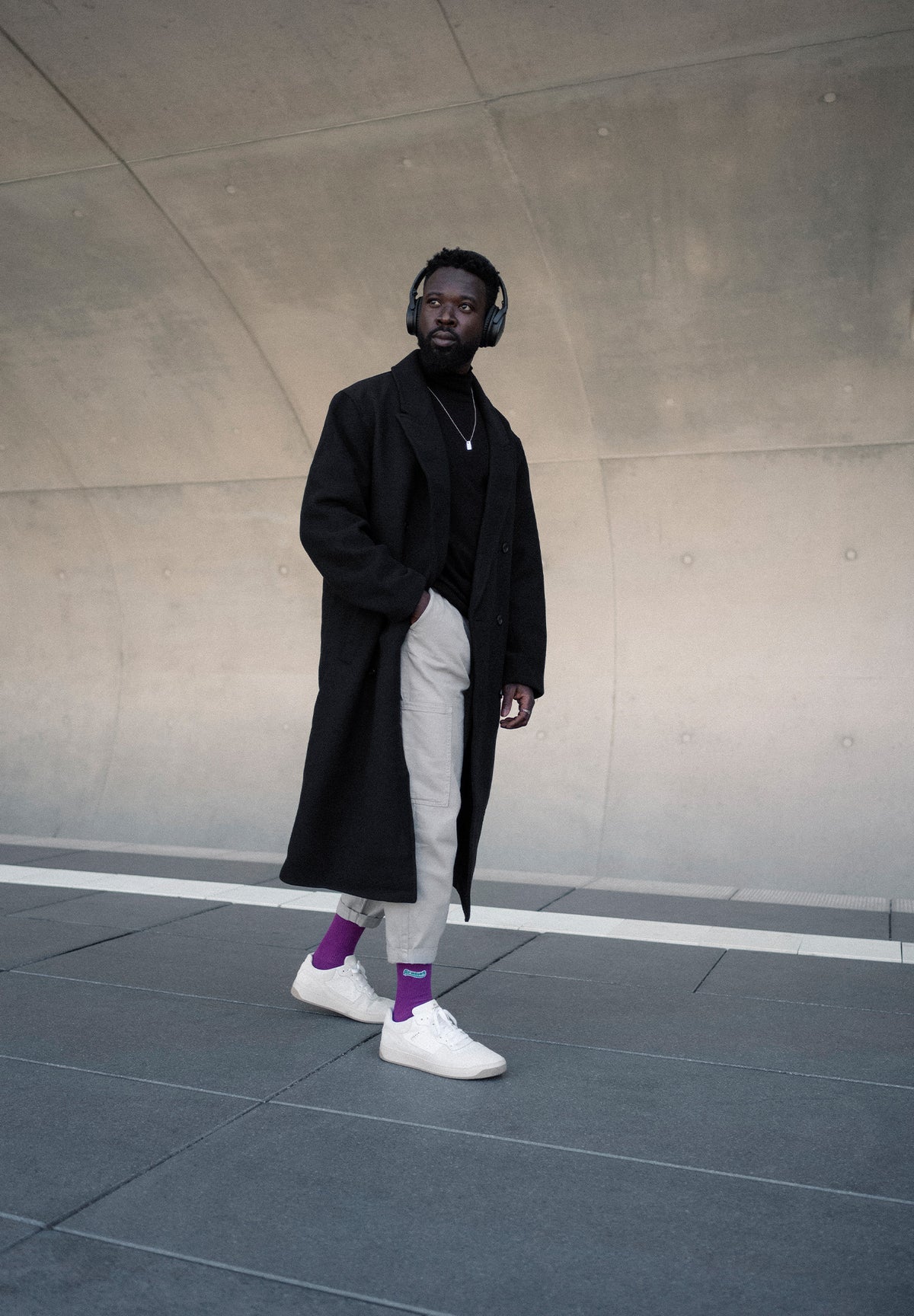 //snocks.com/cdn/shop/files/snocks-x-airwaves-1.jpg?v=1659450517