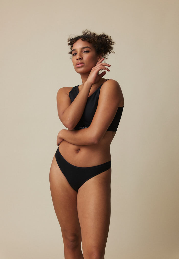 //snocks.com/cdn/shop/files/why-not-love-yourself-11.jpg?v=1677672545